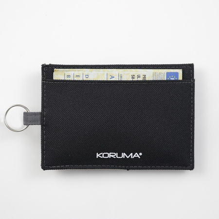 Signal blocker pouch for keyless entry car fob 